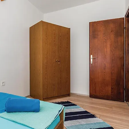 Four-bedroom In Semesterbostad *