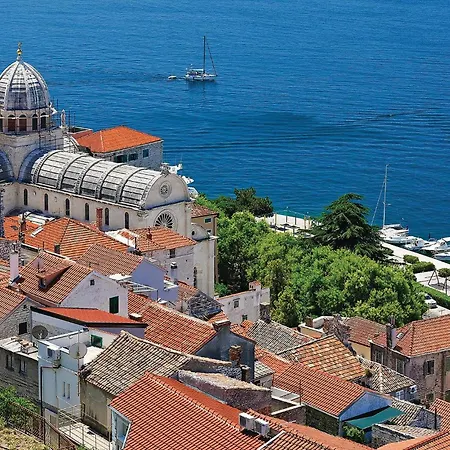 Four-bedroom In * Zaboric