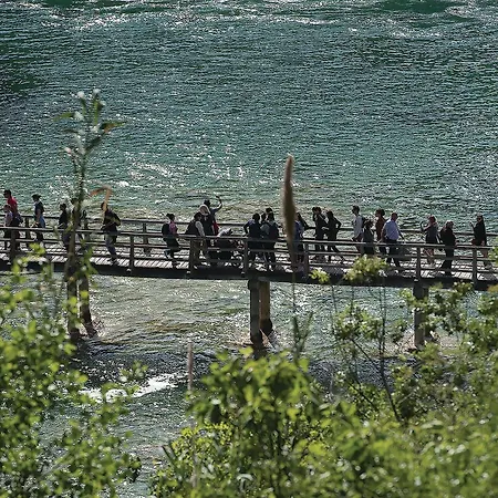 Four-bedroom In Hébergement de vacances